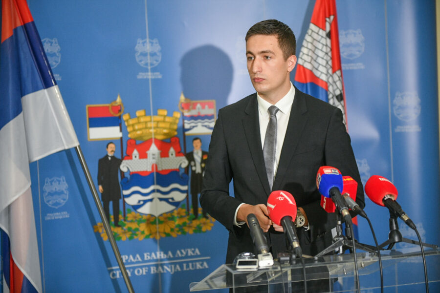 Ilić osudio sastanak Stanivukovića sa Šmitom