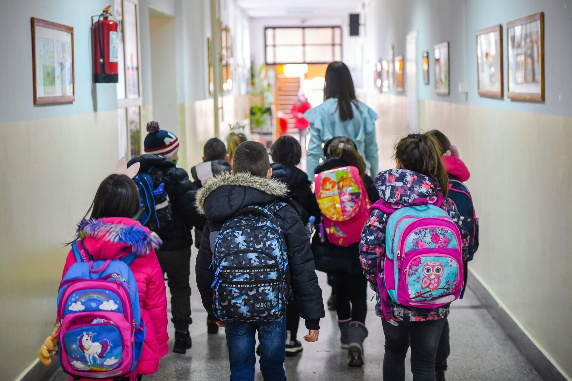POSLJEDNJI PODACI U osnovnim školama u Srpskoj nastavu pohađa 100 učenika sa autizmom
