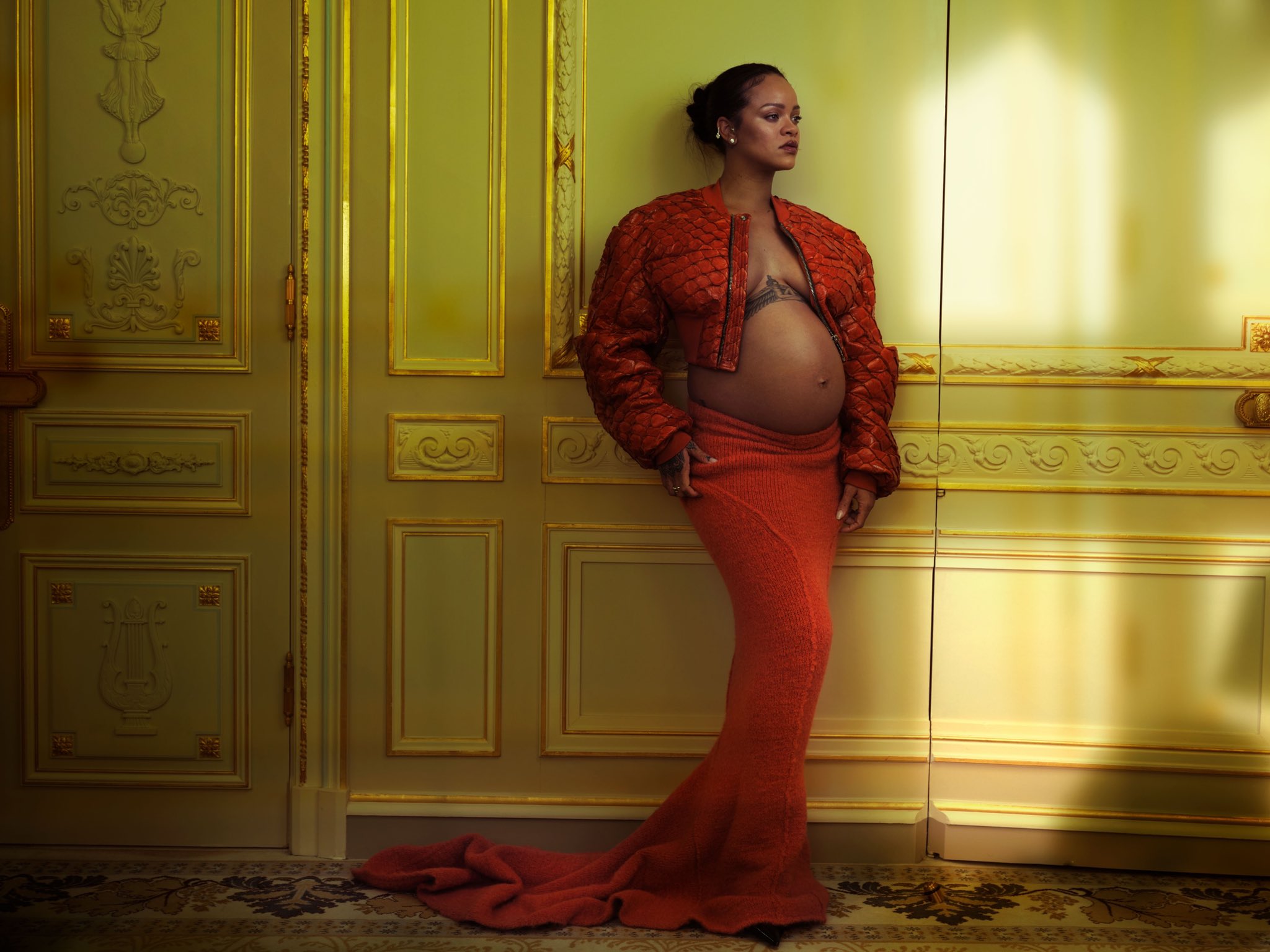 Nema više golog stomaka: Rihanna rodila dječaka