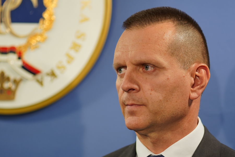 Lukač potvrdio da je utvrđeno ko je u Mostaru oštetio službeno vozilo kabineta predsjednika Srpske