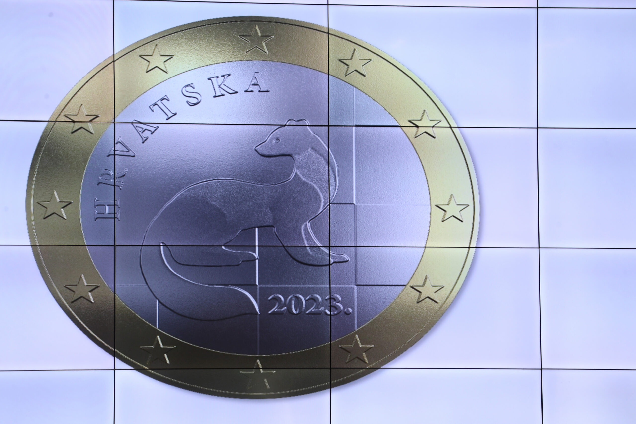 Predstavljen novi hrvatski novčić od jednog evra
