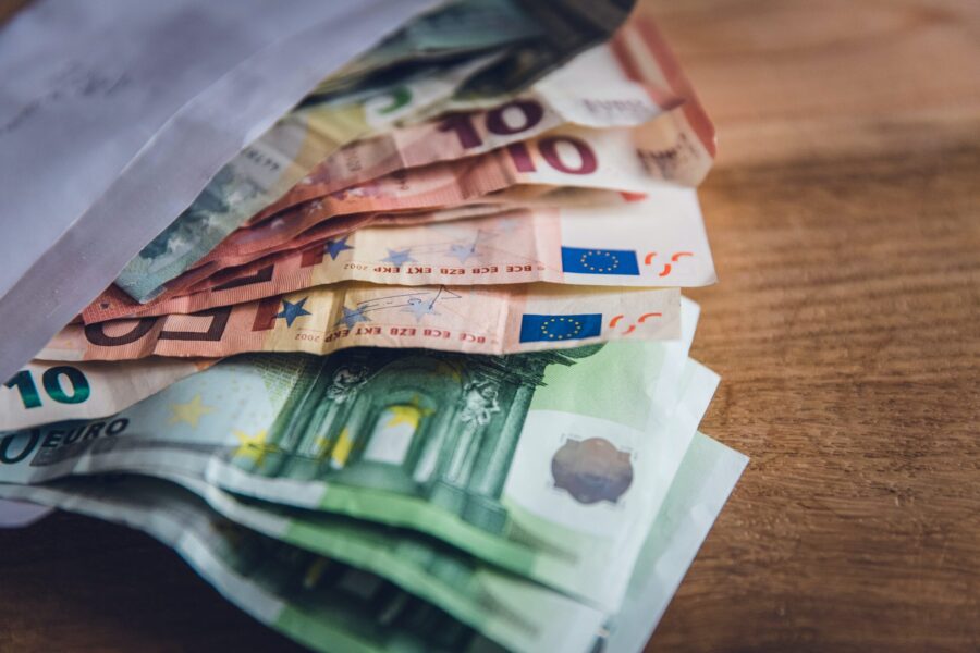 Prosječna plata u Hrvatskoj 1.300 evra