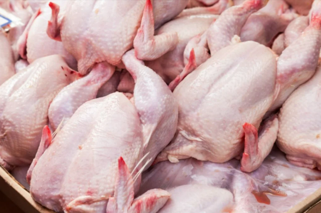 Piletina pojeftinila 20 posto, u padu i cijene žitarica