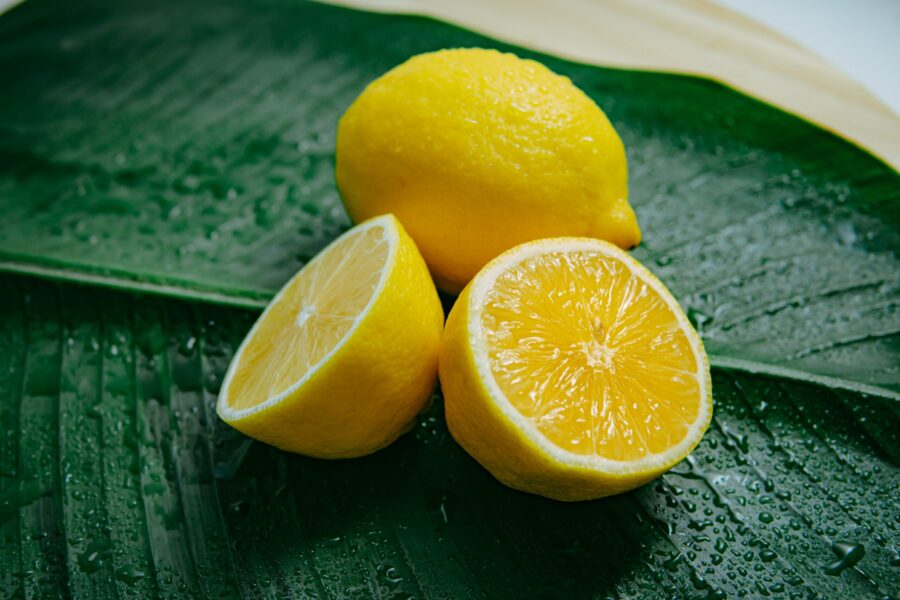 MOŽDA NISTE ZNALI Zaustavite napad panike pomoću limuna