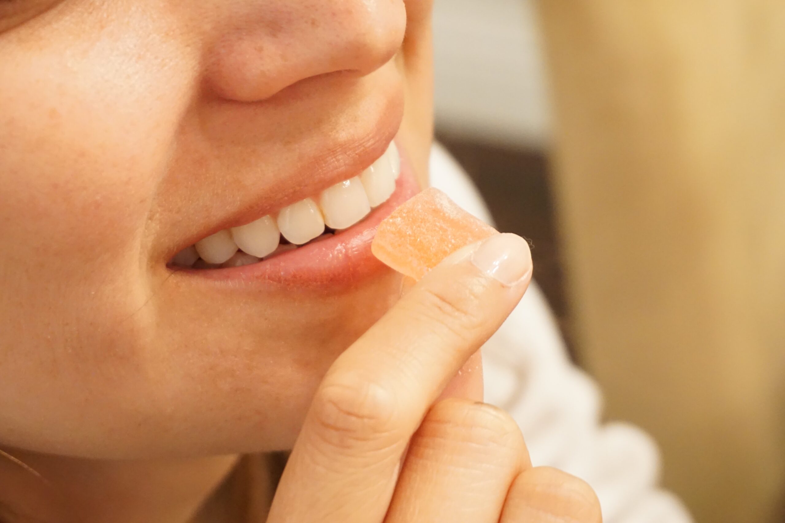 SAVJET STOMATOLOGA Ovih pet stvari nikada ne biste trebali raditi svojim zubima