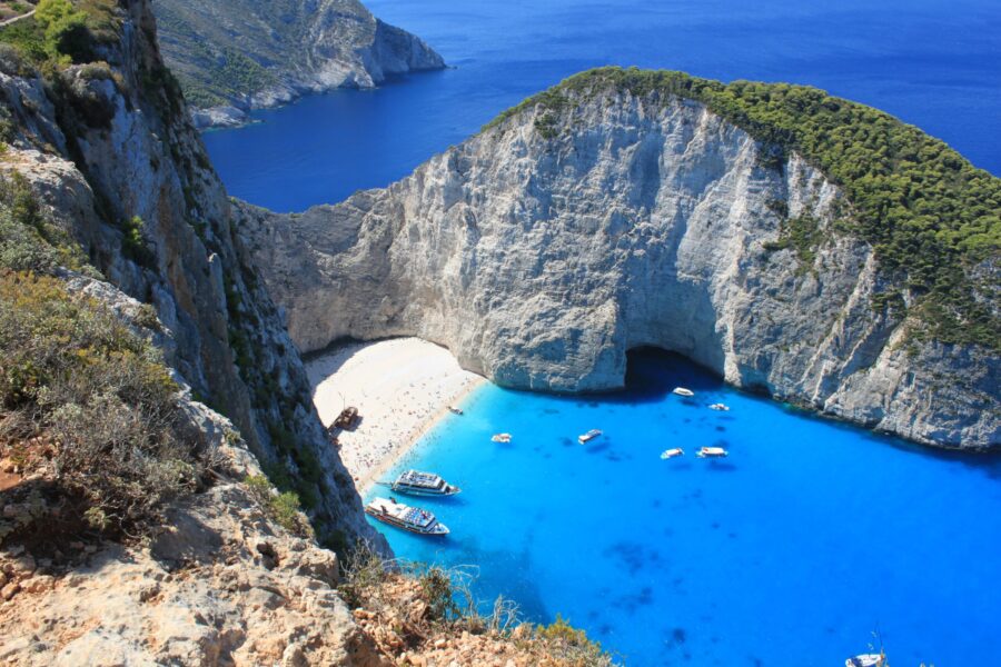 I TO SE DEŠAVA U Grčkoj izmislili najezdu stjenica kako bi se riješili turista