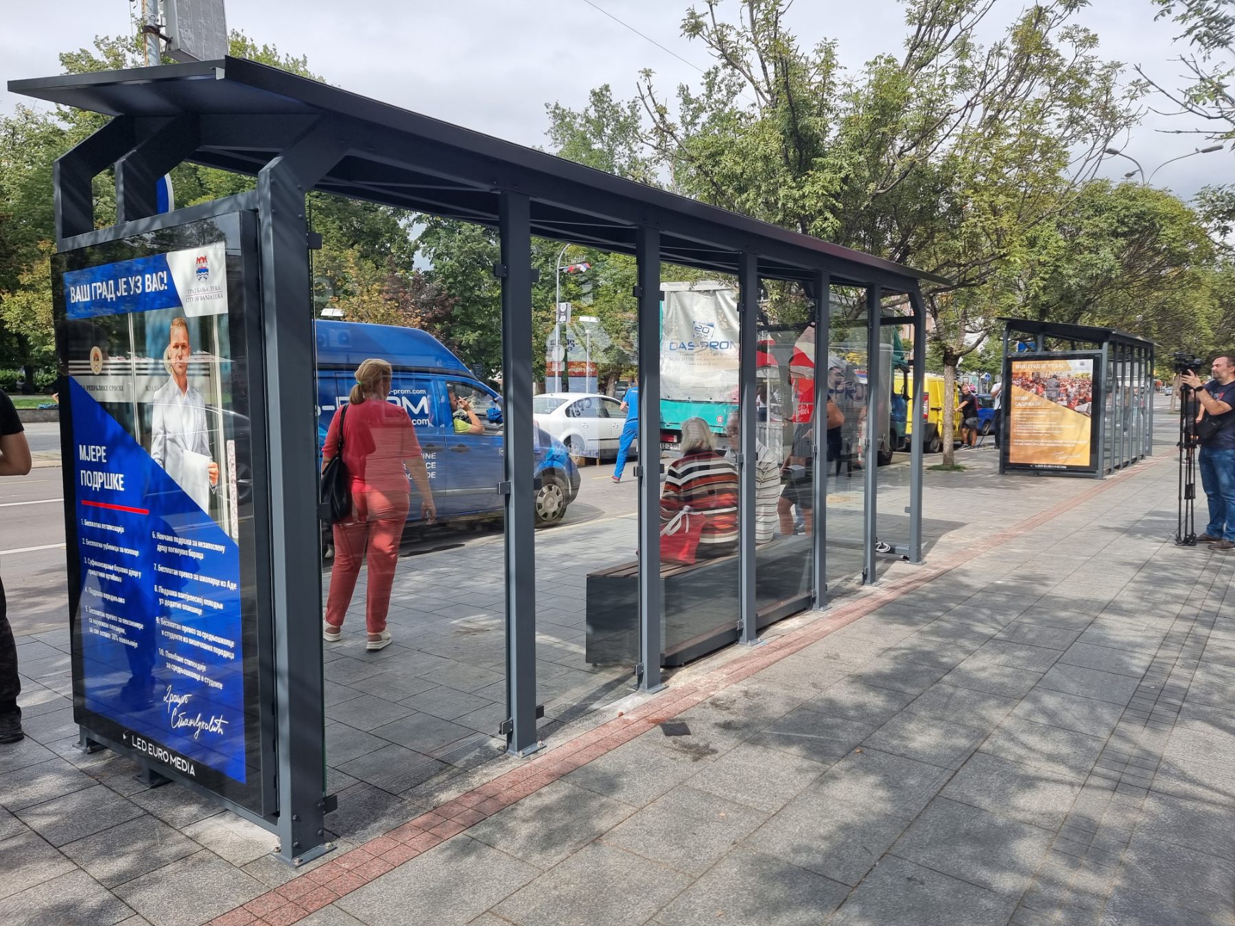 RADOVI NA VIŠE LOKACIJA Banjaluka dobija nova pametna autobuska stajališta