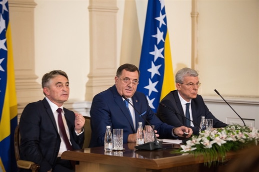 Džaferović i Komšić odbili Dodikov prijedlog da se odrede o Šmitu