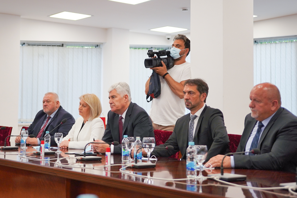 Čović najavio sastanke sa partnerima: Želimo spriječiti blokadu u BiH
