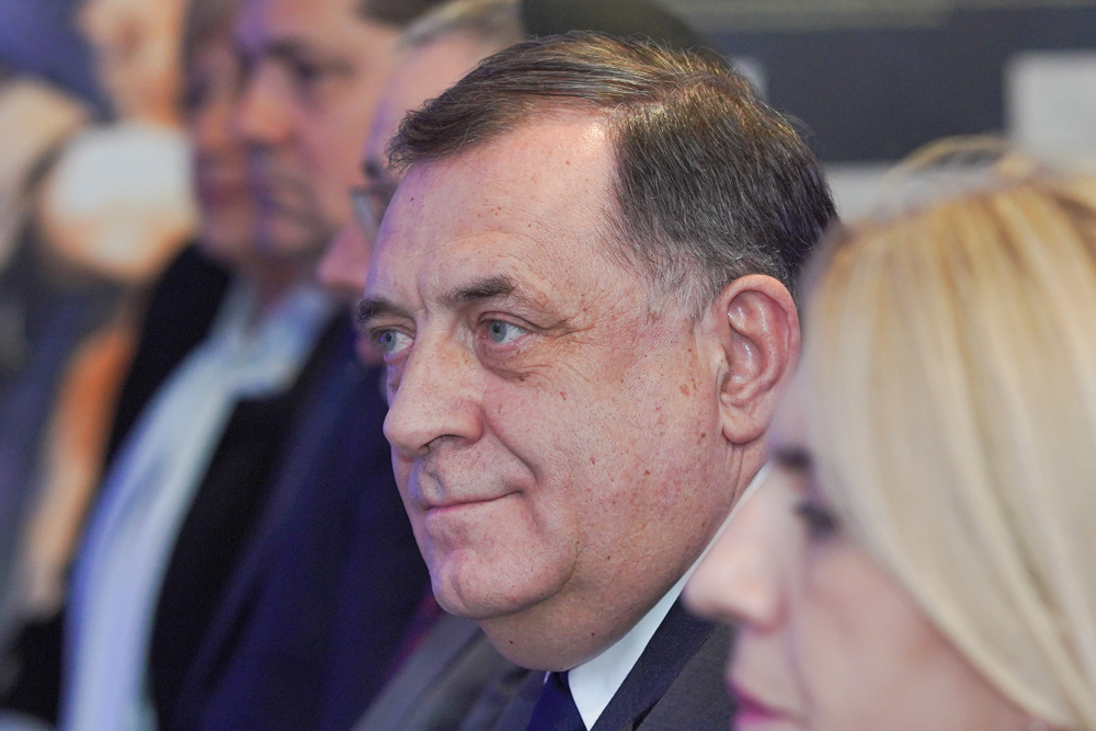 Dodik: Srbi da se okupe i budu jedinstveni oko pregovaranja