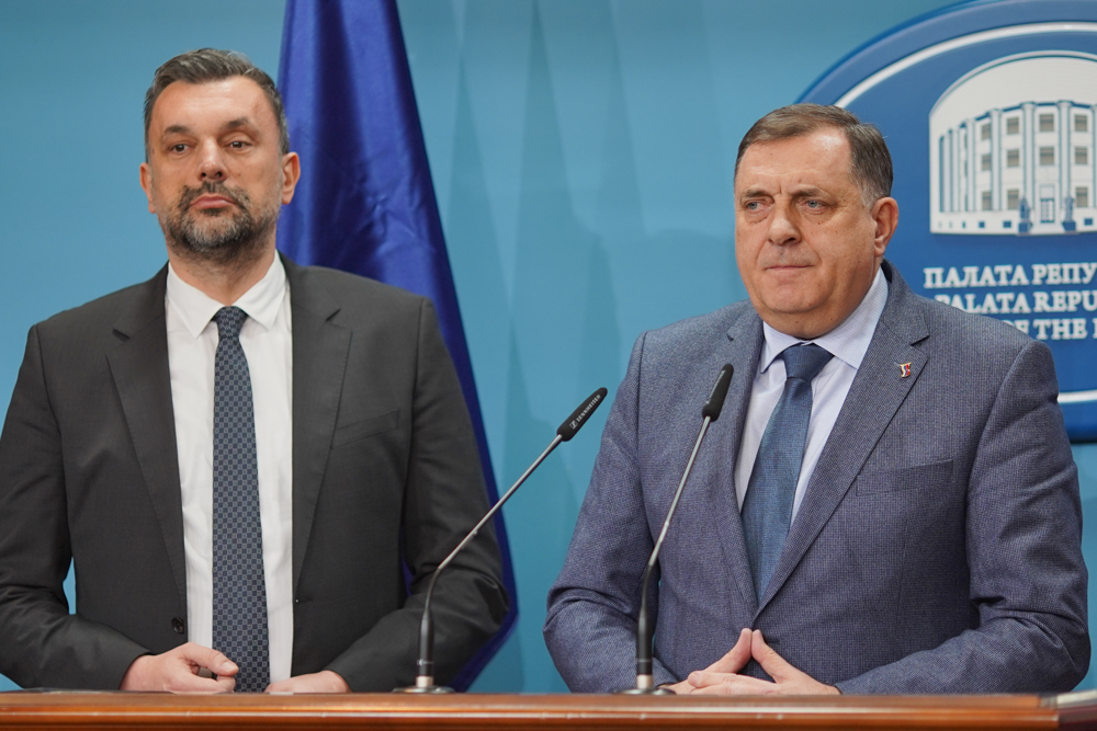 Srdačan sastanak Dodik – Konaković najavljuje novu politiku u BiH ili novo mazanje očiju?