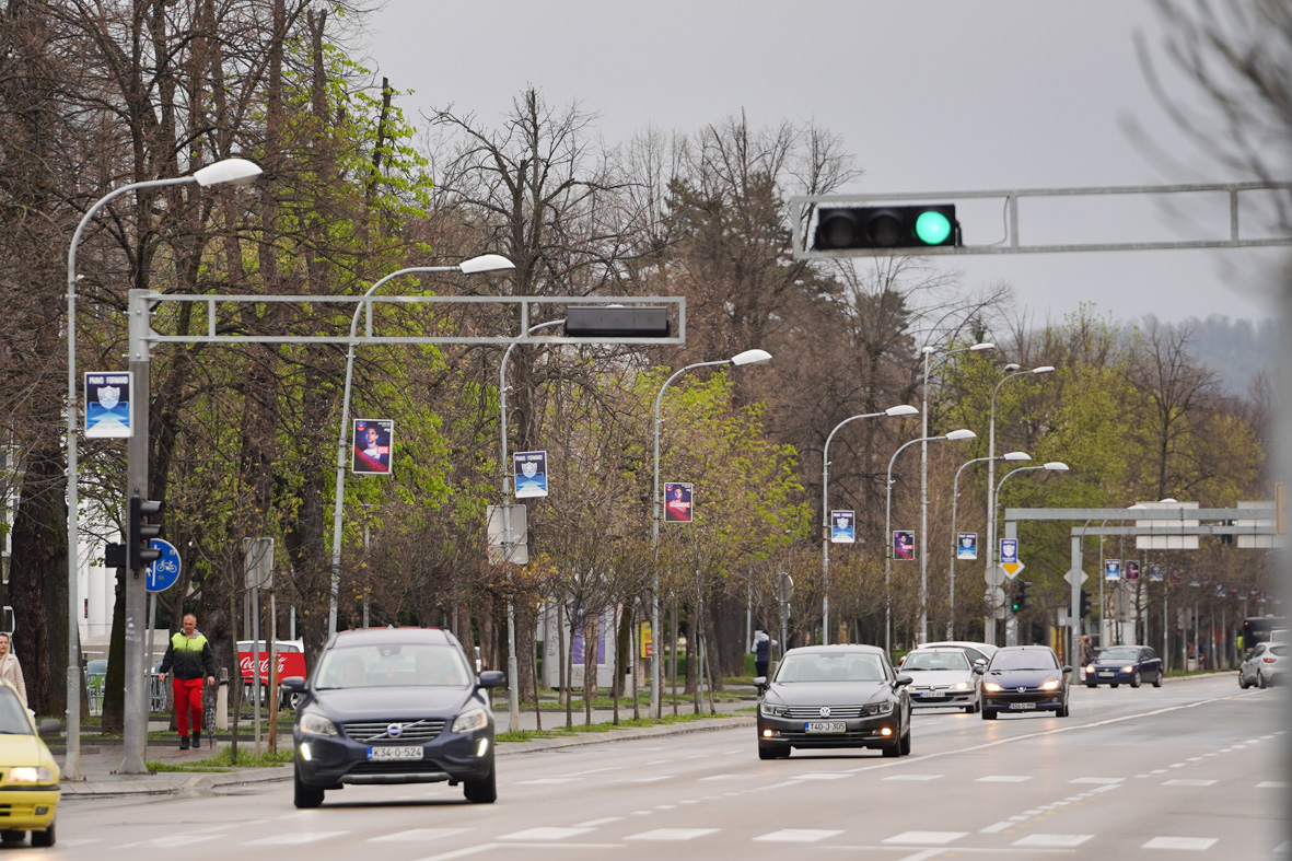 AUTOMOBIL KAO POTREBA Na putevima Srpske 42.000 vozila više u odnosu na deceniju ranije