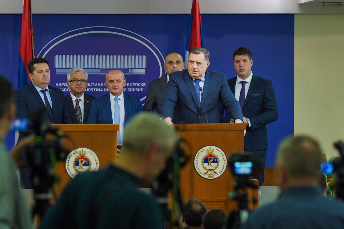Dodik: Dirnete nam imovinu i donijeli ste odluku o izdvajanju Srpske iz BiH