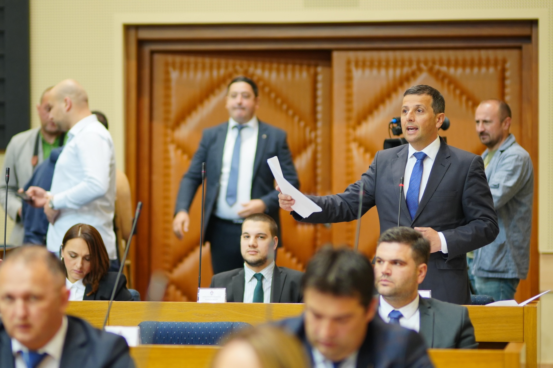 Vukanović u NSRS: Pili ste rakiju, digli zajednički budžet za 200 miliona i sad se kao svađate!