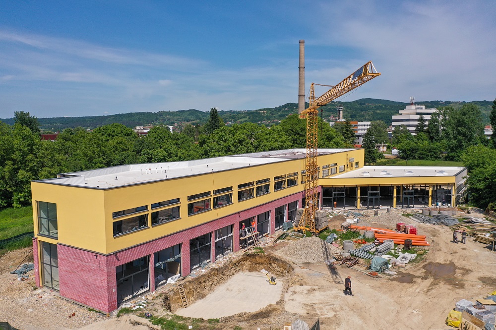 STANIVUKOVIĆ OBIŠAO RADOVE U ADI Prva škola koja se gradi nakon 22 godine (FOTO, VIDEO)