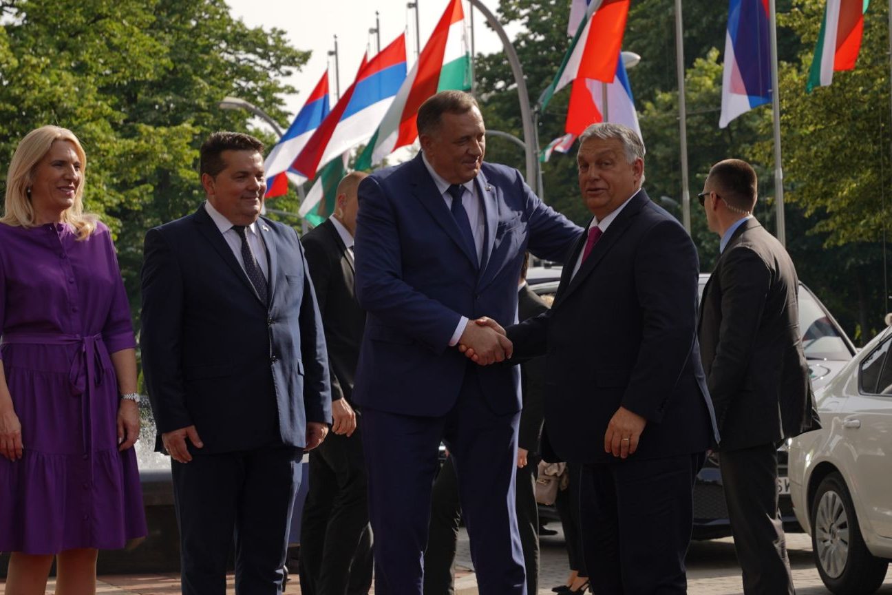 DODIK DOČEKUJE ORBANA Mađarska delegacija stiže u Banjaluku