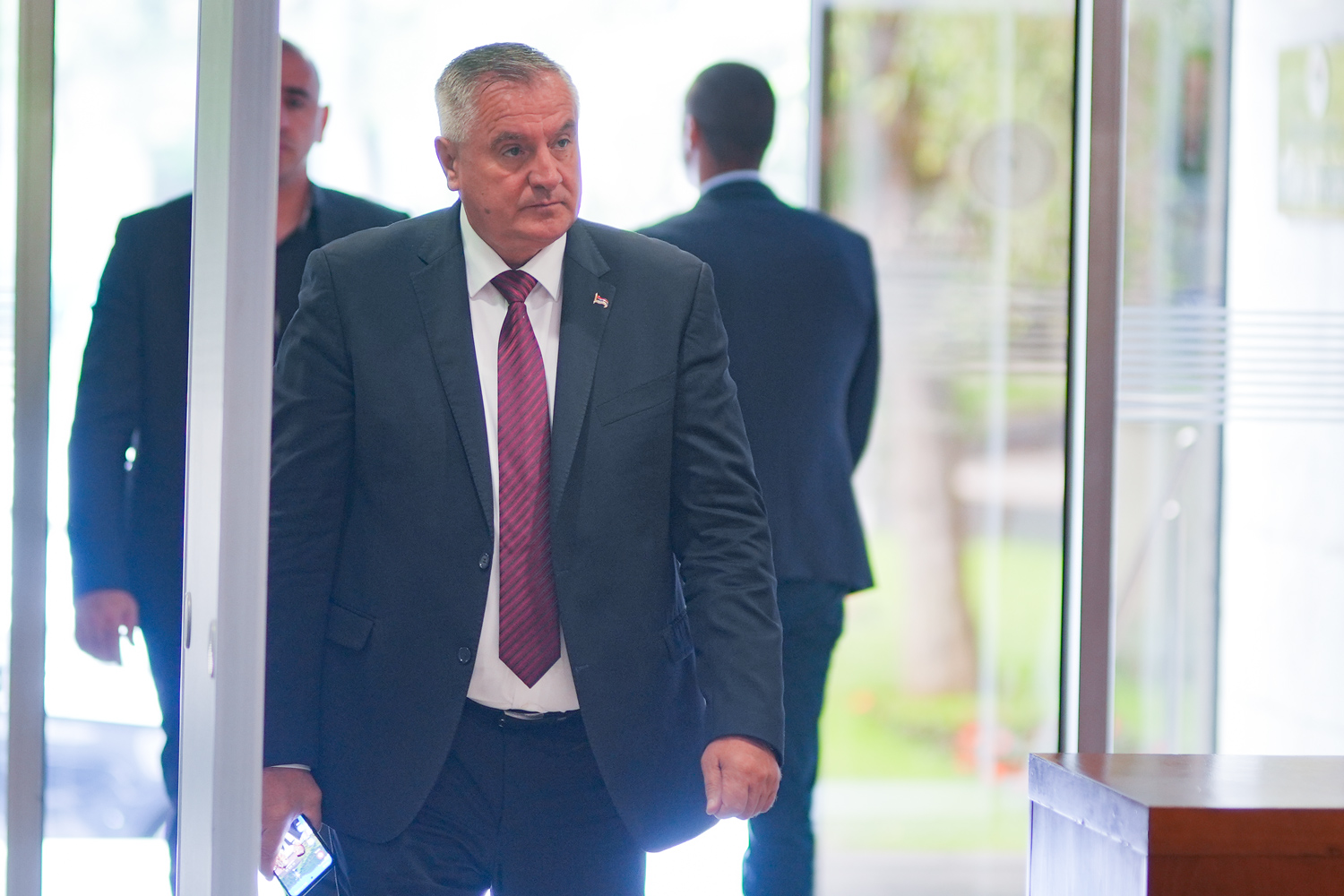 Višković najavio “brutalne kontrole” zbog neopravdanog skoka cijena u Srpskoj