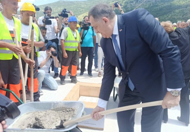 Počinje gradnja nove bolnice u Trebinju, političari obećali svjetske standarde (FOTO)
