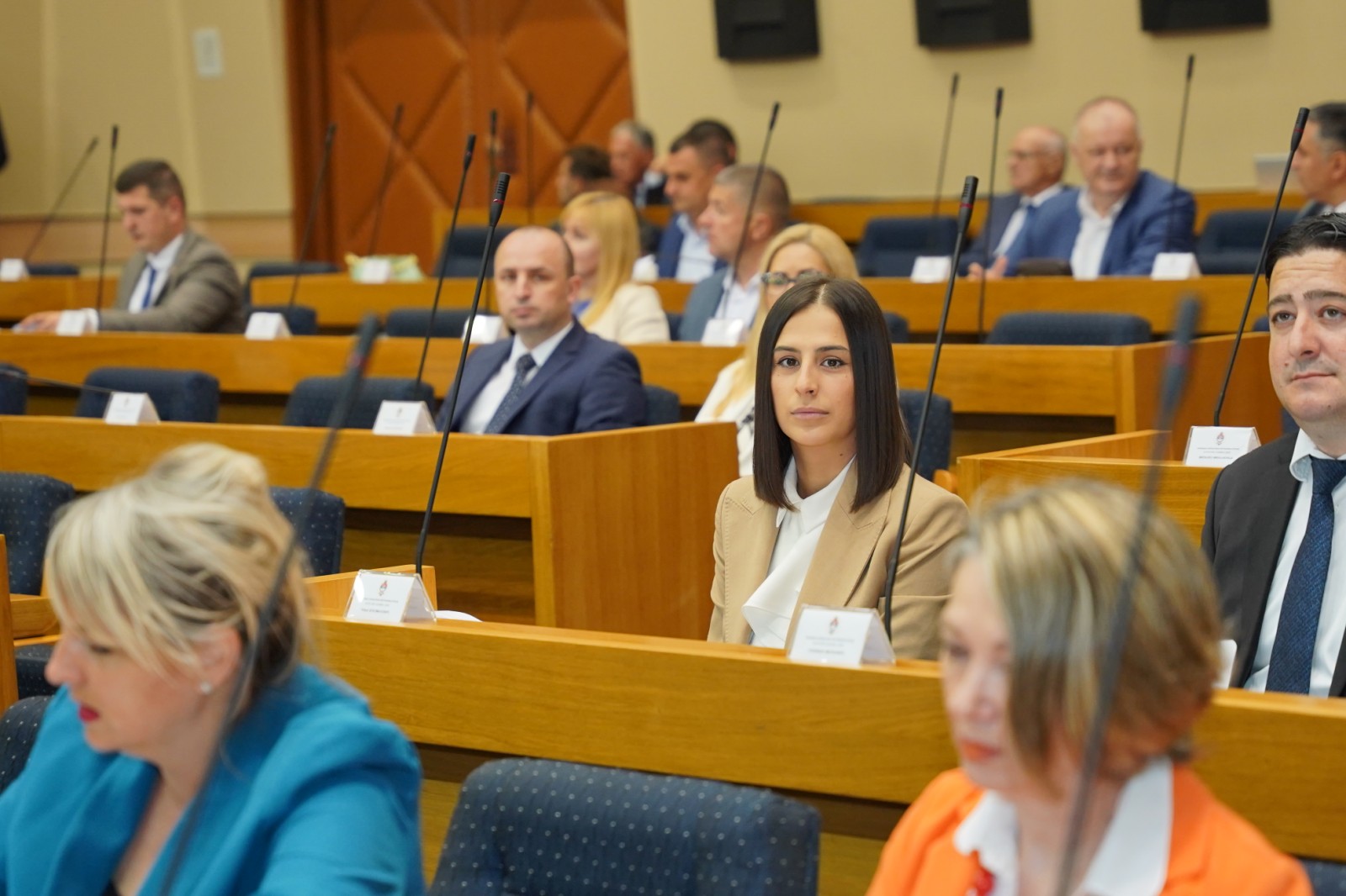 Vukomanović: Vlada nema trajno rješenje za problem zdravstvenog osiguranja za 46.000 zaposlenih