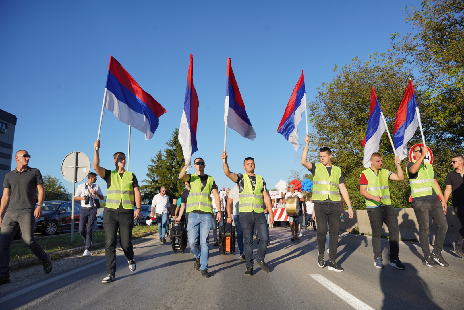 Danas još dva protesta podrške Dodiku na entitetskoj liniji