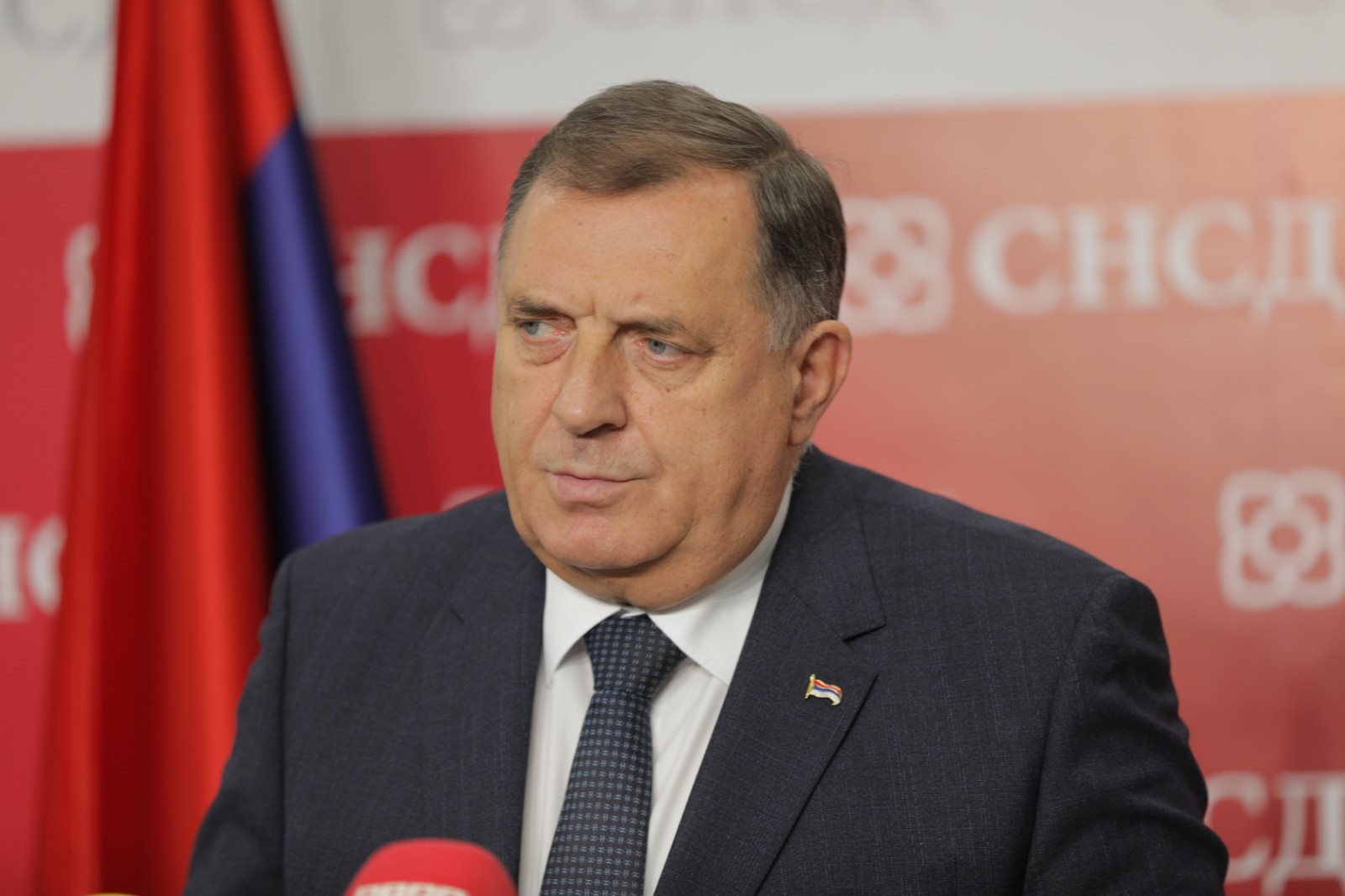 “DOĆI ĆE I VAMA KRAJ” Dodik prijetio novinarima BN da će ih izbaciti sa presa (VIDEO)