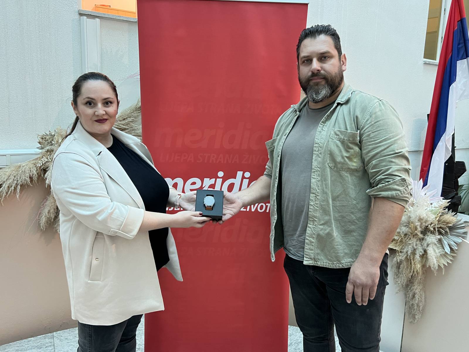 Kompanija Meridian nagradila Gorana Radonića za najbolju fotografiju (FOTO)