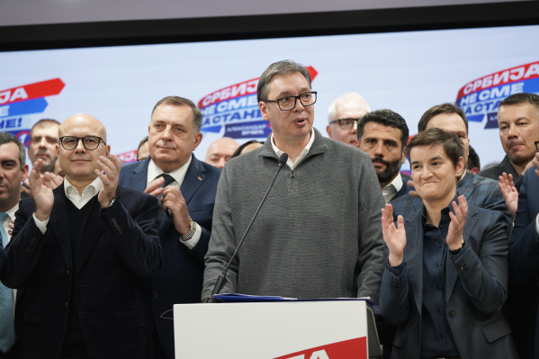 Vučić proglasio pobjedu u Srbiji, u Beogradu SNS ima 38,5, a Srbija protiv nasilja 35 odsto