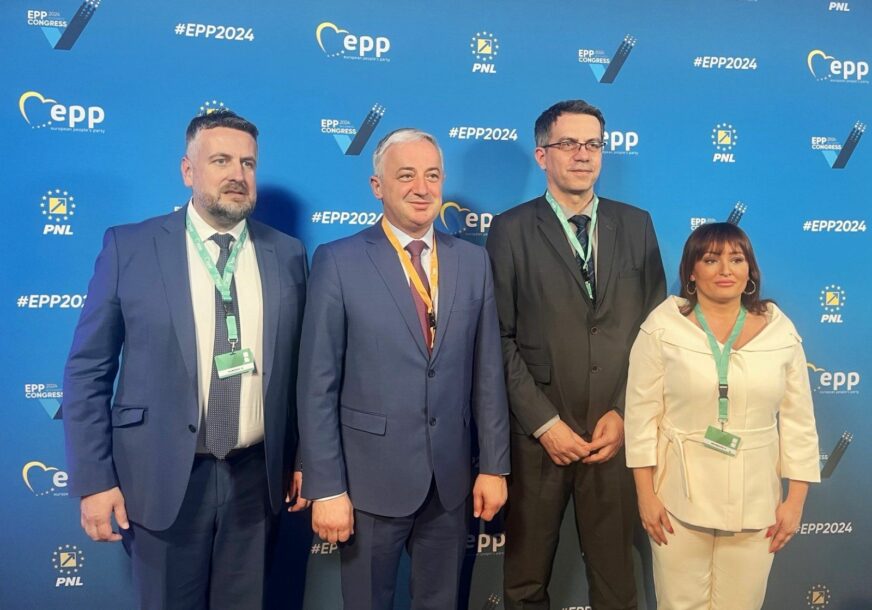 Delegacija PDP-a na kongresu Evropske narodne stranke u Bukureštu