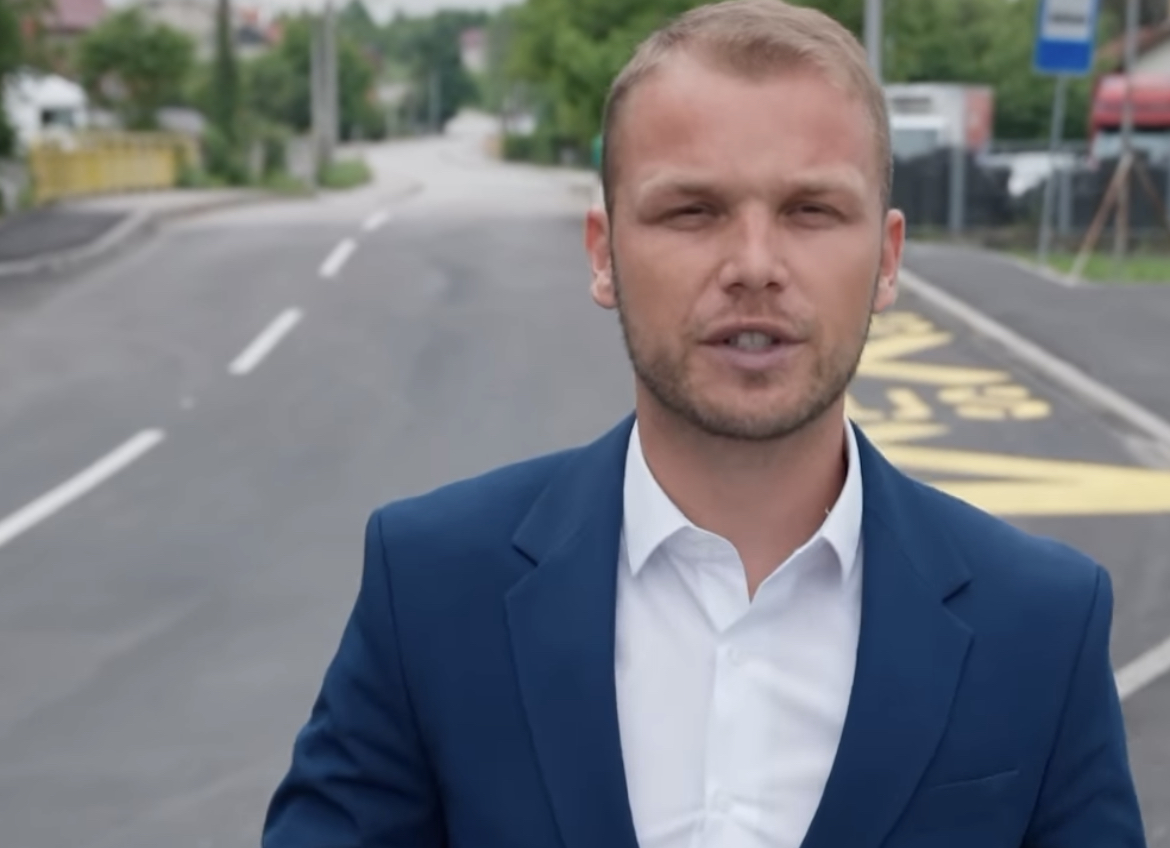 NOVI VIDEO, NOVI PROJEKAT Stanivuković se prošetao novom ulicom u Šargovcu (VIDEO)